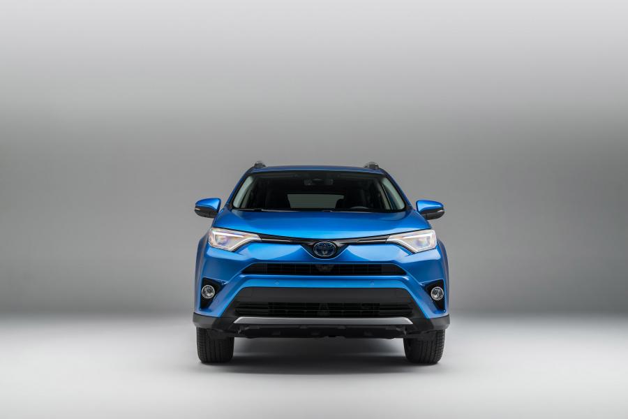  Toyota RAV4 Hybrid 2015 года  (US) (фото 47 из 51)
